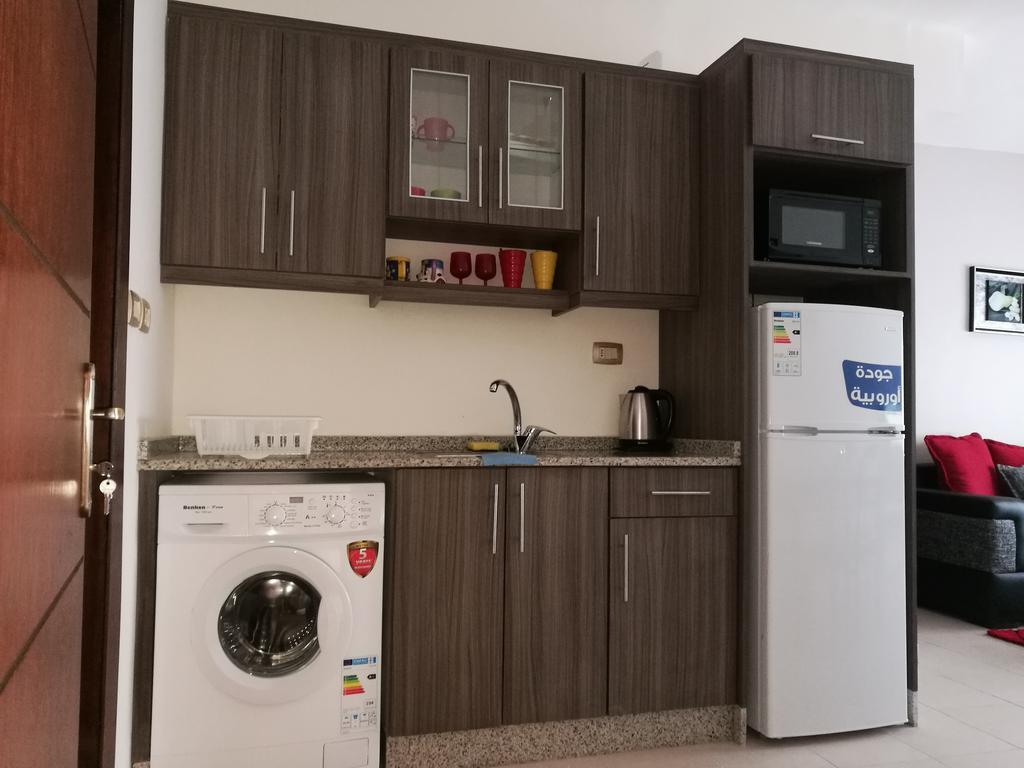 Cozy Dair Ghbar Apartment Аман Екстериор снимка