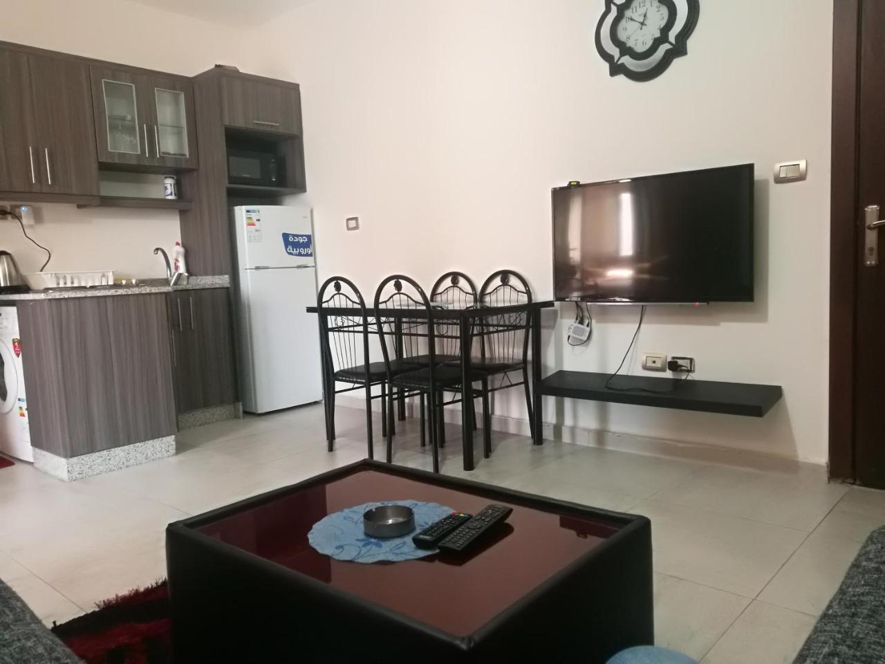 Cozy Dair Ghbar Apartment Аман Екстериор снимка